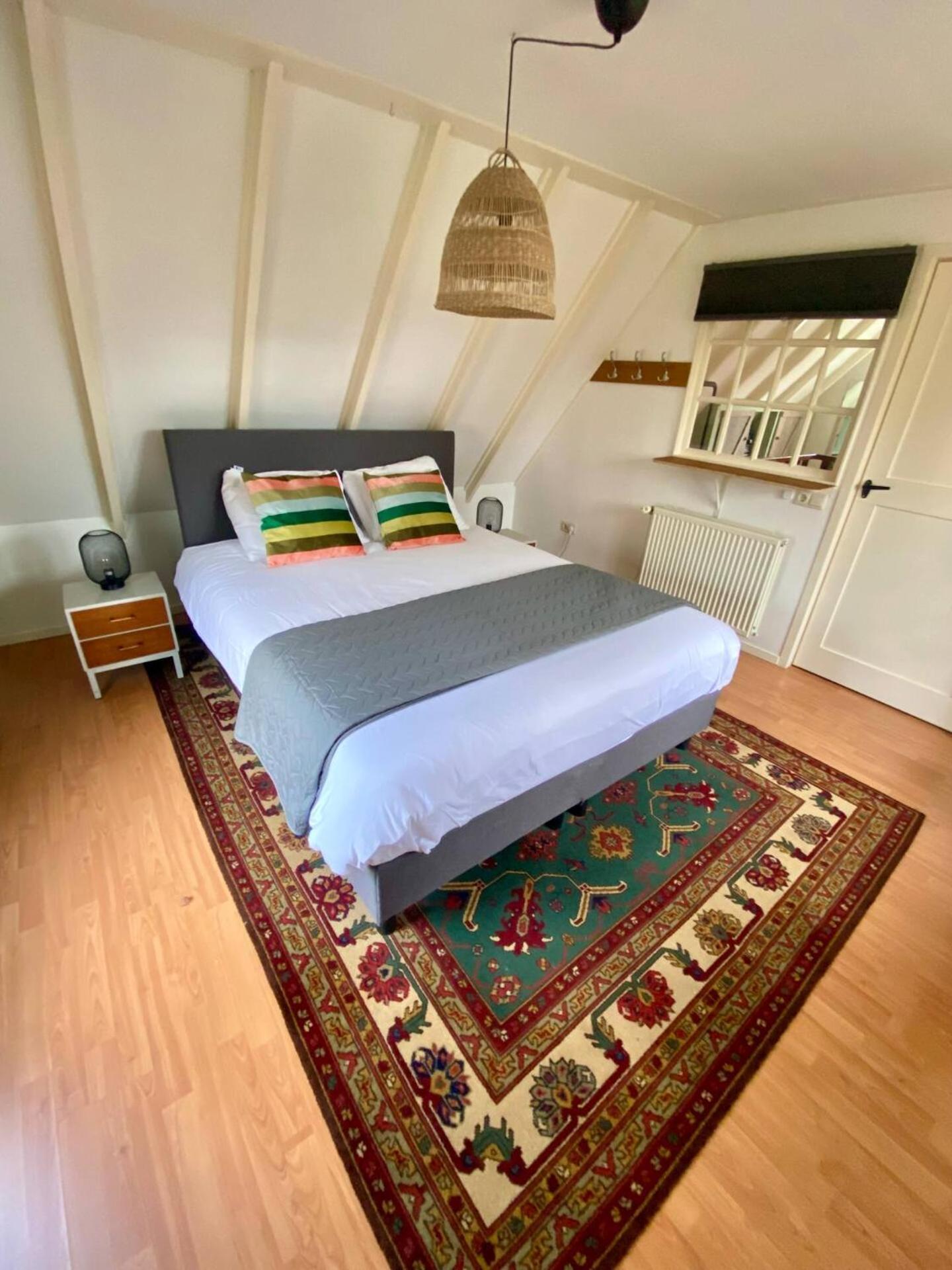 Loosan Lodges Gastenhuis Reutum Exterior foto